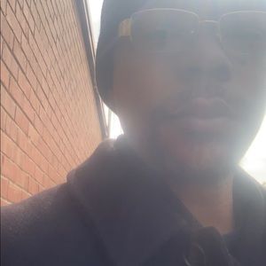 Meet your Posher, Roy